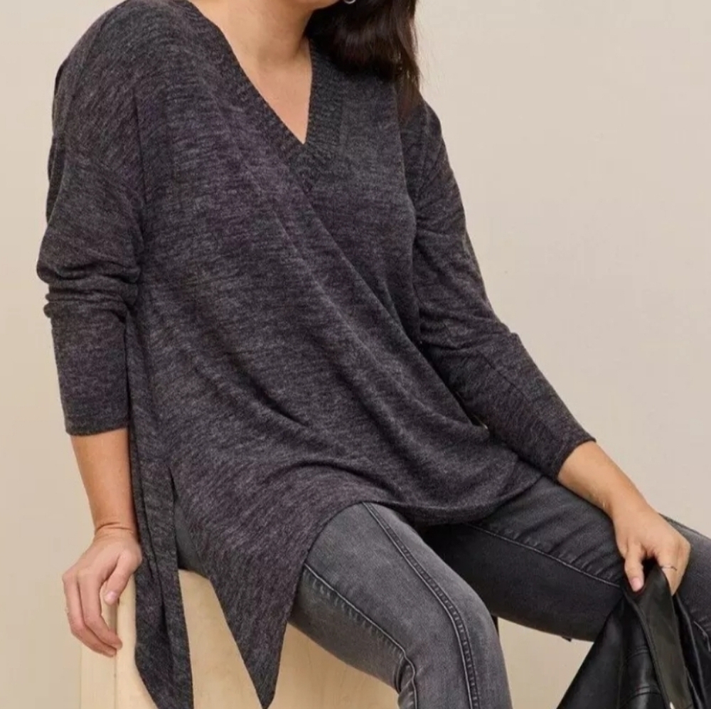 Torrid Super Soft Plush V-Neck Sharkbite Top